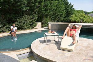 Original 2333 px/ 1555 px