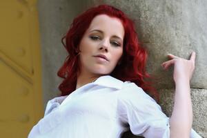 Original 2048 px/ 1365 px