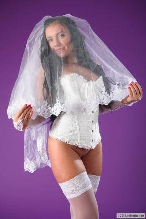 #AVErotica - Luiza #bride #wedding #european #solo