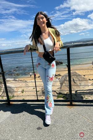 Original 2000 px/ 3000 px