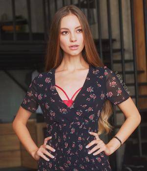 Original 2402 px/ 2787 px