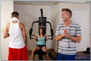 Original 850 px/ 571 px