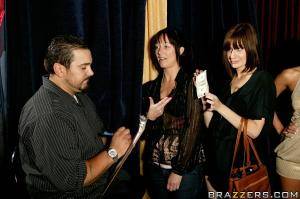 Original 900 px/ 599 px