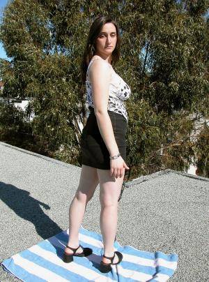 Original 734 px/ 990 px