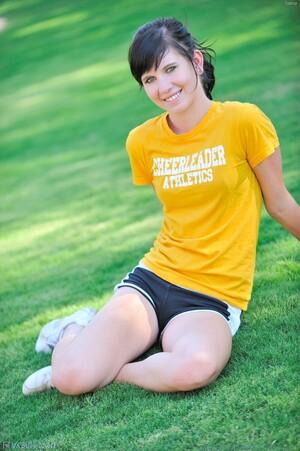 Original 1064 px/ 1600 px