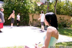 Original 900 px/ 600 px