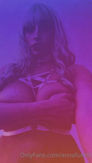 Original 1242 px/ 2208 px