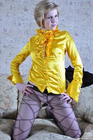 Original 1000 px/ 1505 px