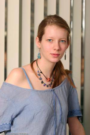 Original 682 px/ 1024 px