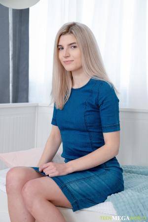 Original 2333 px/ 3500 px