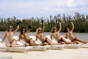 Original 1600 px/ 1064 px