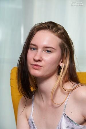 Original 2000 px/ 3000 px