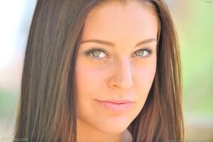 Original 1600 px/ 1064 px