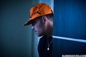 Original 900 px/ 601 px