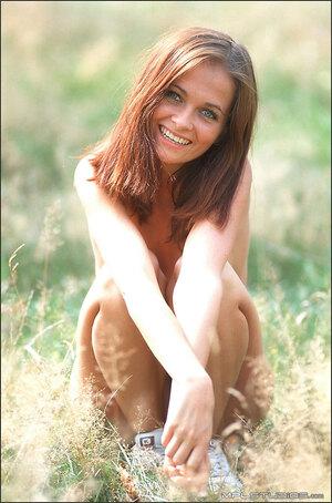 Original 677 px/ 1024 px