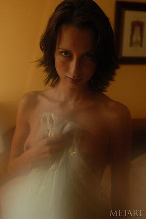 Original 997 px/ 1500 px