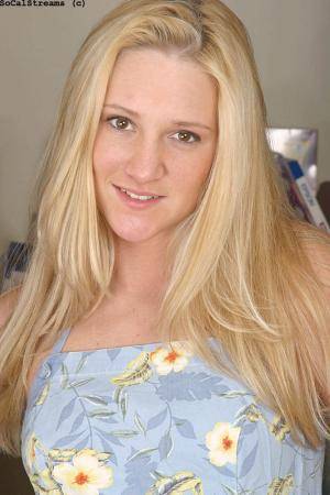 Original 853 px/ 1280 px