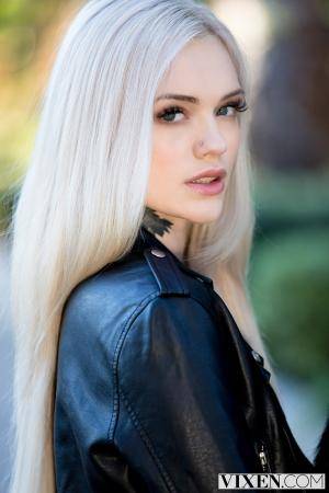 Original 2000 px/ 3000 px