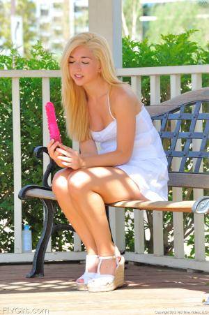 Original 1064 px/ 1600 px