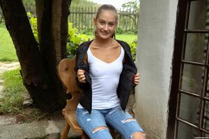 Original 4000 px/ 2667 px