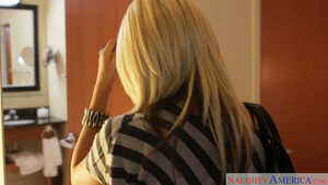 Original 2500 px/ 1406 px