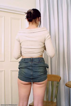 Original 682 px/ 1024 px