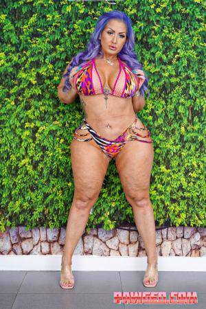 Original 1066 px/ 1600 px