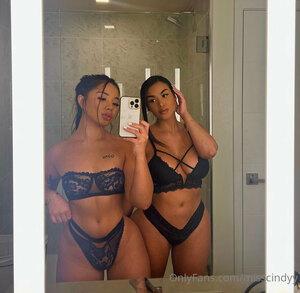 Original 1242 px/ 1214 px