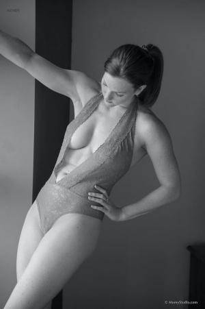 Original 851 px/ 1280 px