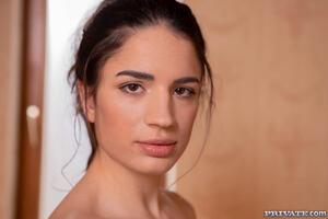 Original 1600 px/ 1067 px