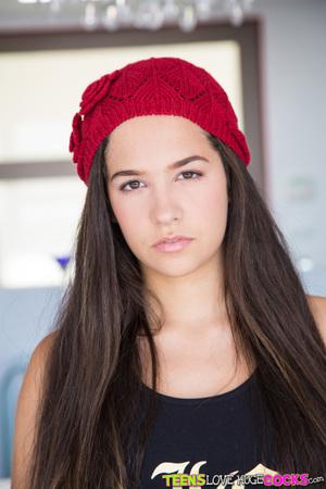 Original 2560 px/ 3840 px