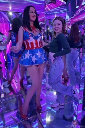 Original 2000 px/ 3000 px