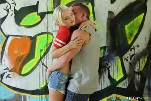 Original 3500 px/ 2333 px