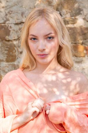 Original 3840 px/ 5760 px