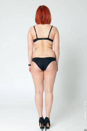 Original 854 px/ 1280 px