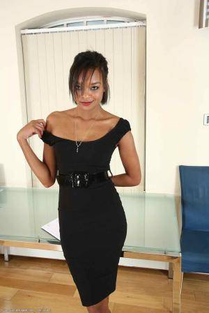 Original 854 px/ 1280 px