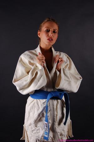 Original 996 px/ 1500 px