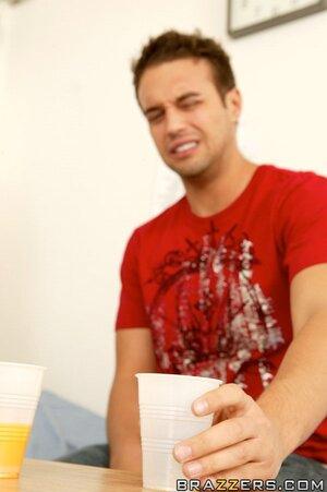 Original 600 px/ 902 px