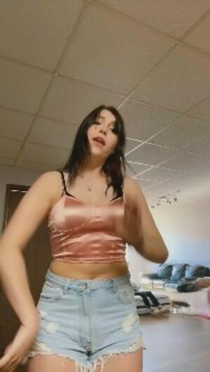 Original 203 px/ 360 px