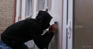 Original 2592 px/ 1367 px