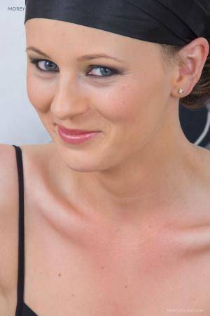 Original 851 px/ 1280 px