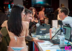 Original 1024 px/ 731 px