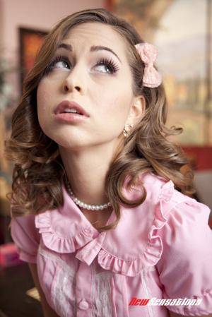 Original 683 px/ 1024 px