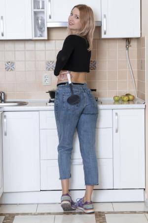 Original 2000 px/ 3000 px