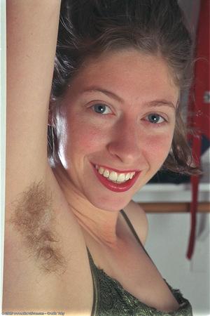 Original 682 px/ 1024 px