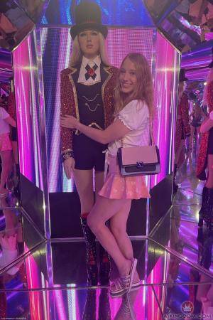 Original 2000 px/ 3000 px