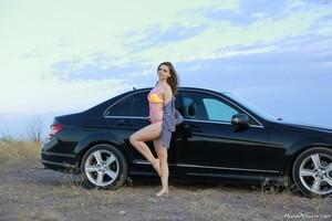 Original 3000 px/ 2001 px