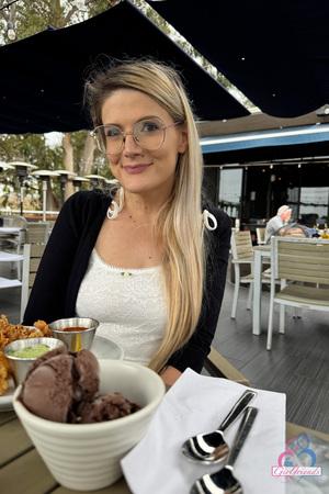 Original 3333 px/ 5000 px