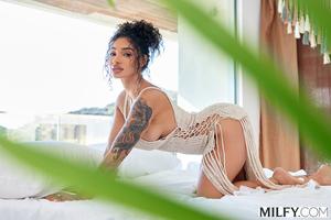 Original 3000 px/ 2000 px