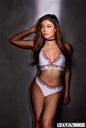 Original 2000 px/ 2999 px